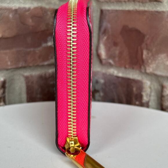 Louis Vuitton Valentine Vernis Wallet - Picture 5 of 8